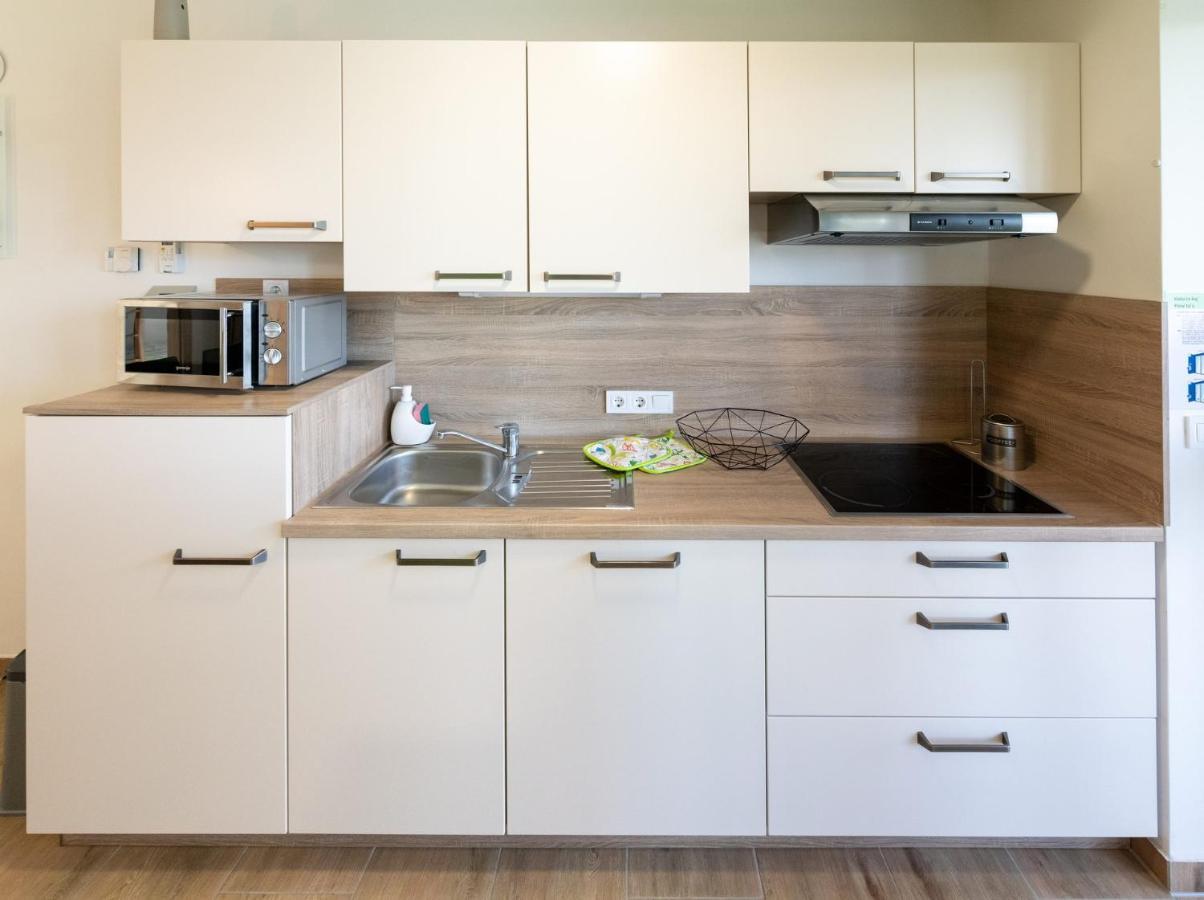 Apartmaji Banonia " Poletni Vetrc " Banovci Zewnętrze zdjęcie