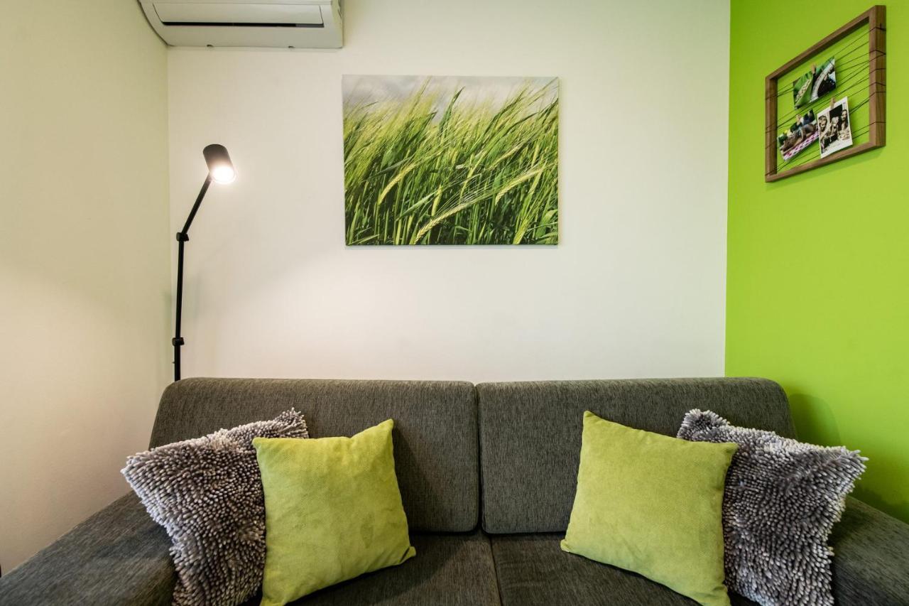 Apartmaji Banonia " Poletni Vetrc " Banovci Zewnętrze zdjęcie